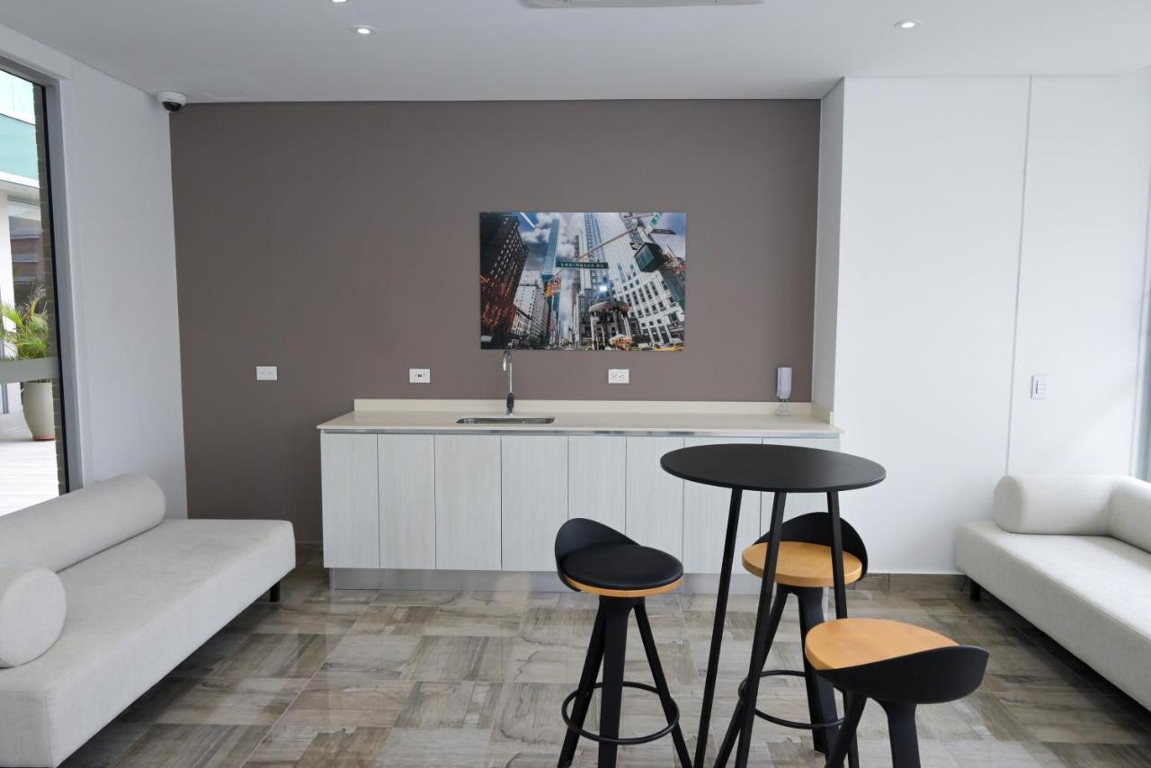 Distrito 90 - Estudios Y Apartamentos Para Vacaciones Y Viajes De Negocio Barranquilla  Extérieur photo